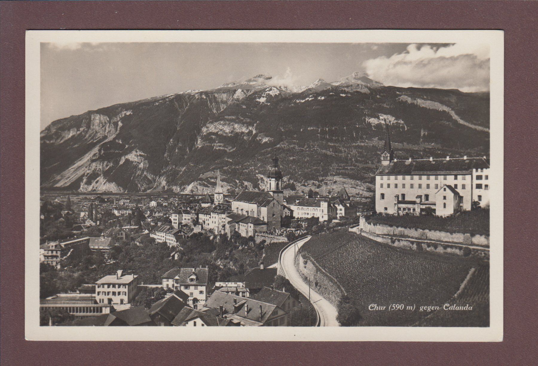 Cartoline postali: CHUR gegen Calanda – Usato da Pully venduto da nicecards