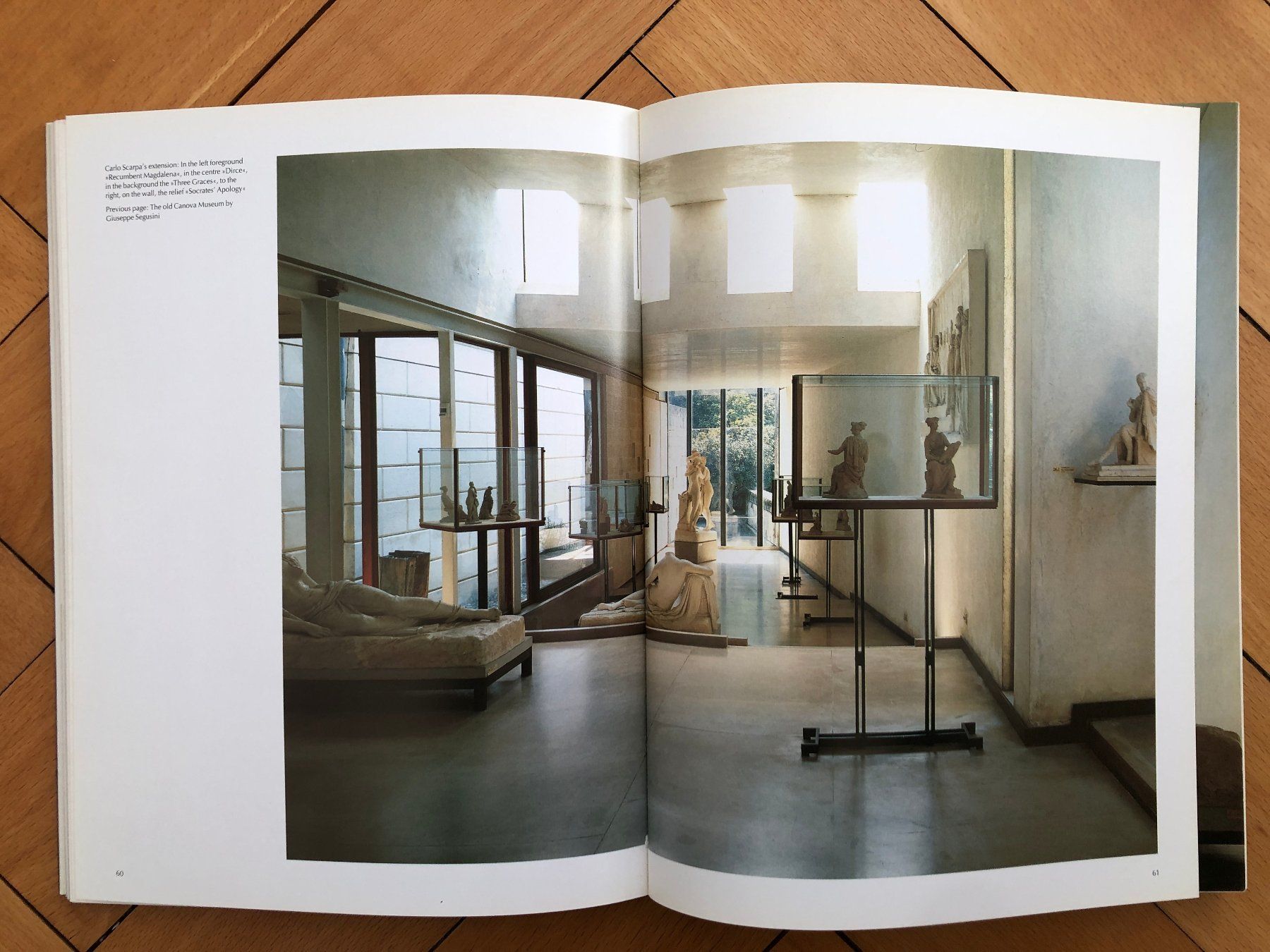 Libri: Architektur Buch: CARLO SCARPA – Usato da Lugano venduto da gio.yo 4