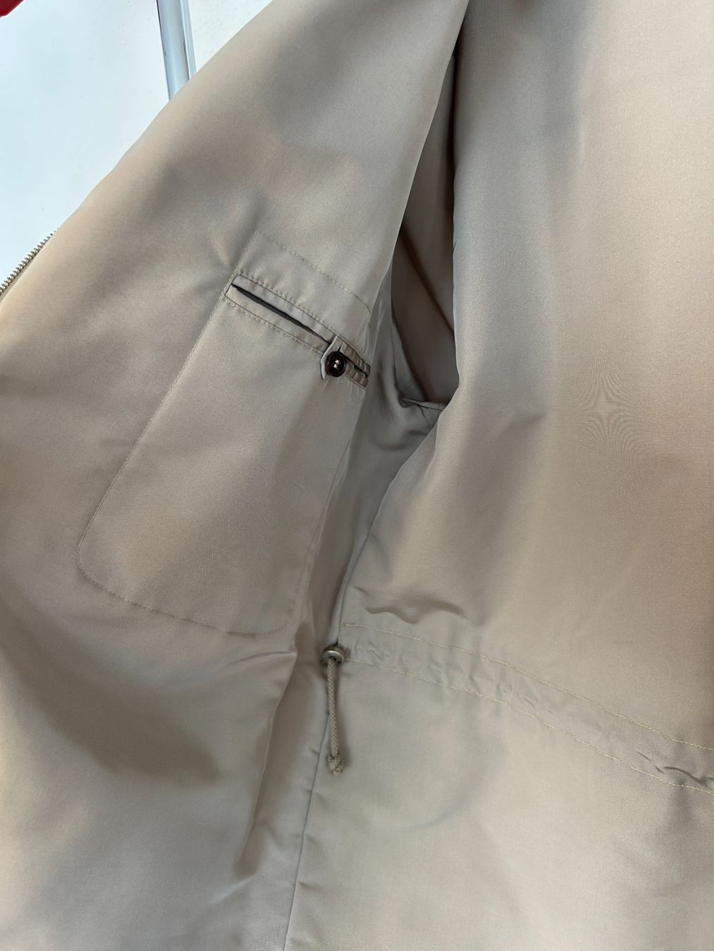 Hermès Manteaux: Hermès Beige Nylon Parka Jacket – D'occasion à Bern par kurtikobolt74 6