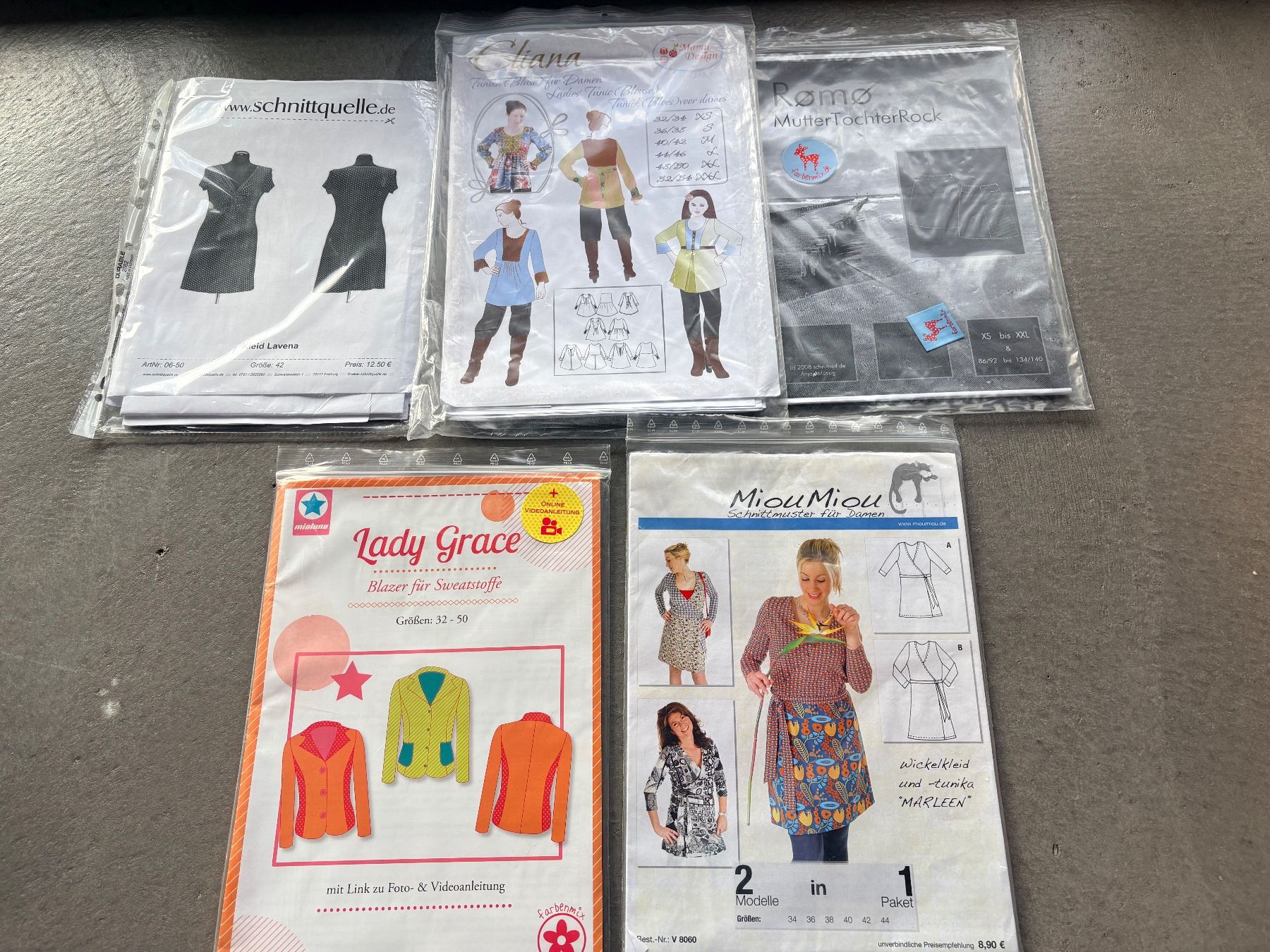Schnittmuster: Set Schnittmuster Damen – Gebraucht aus Malans GR von stoffmass