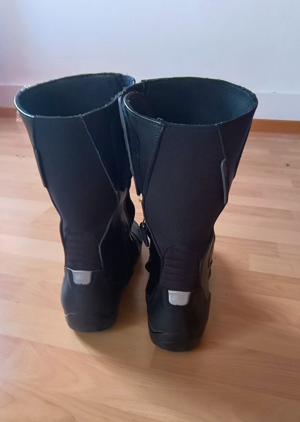 Herrenschuhe: Biker Stiefel gr.46 – Gebraucht aus schaffhausen von walu 1
