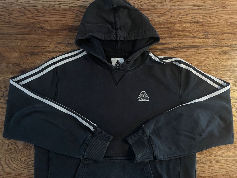 Palace x hotsell adidas hoodie grey