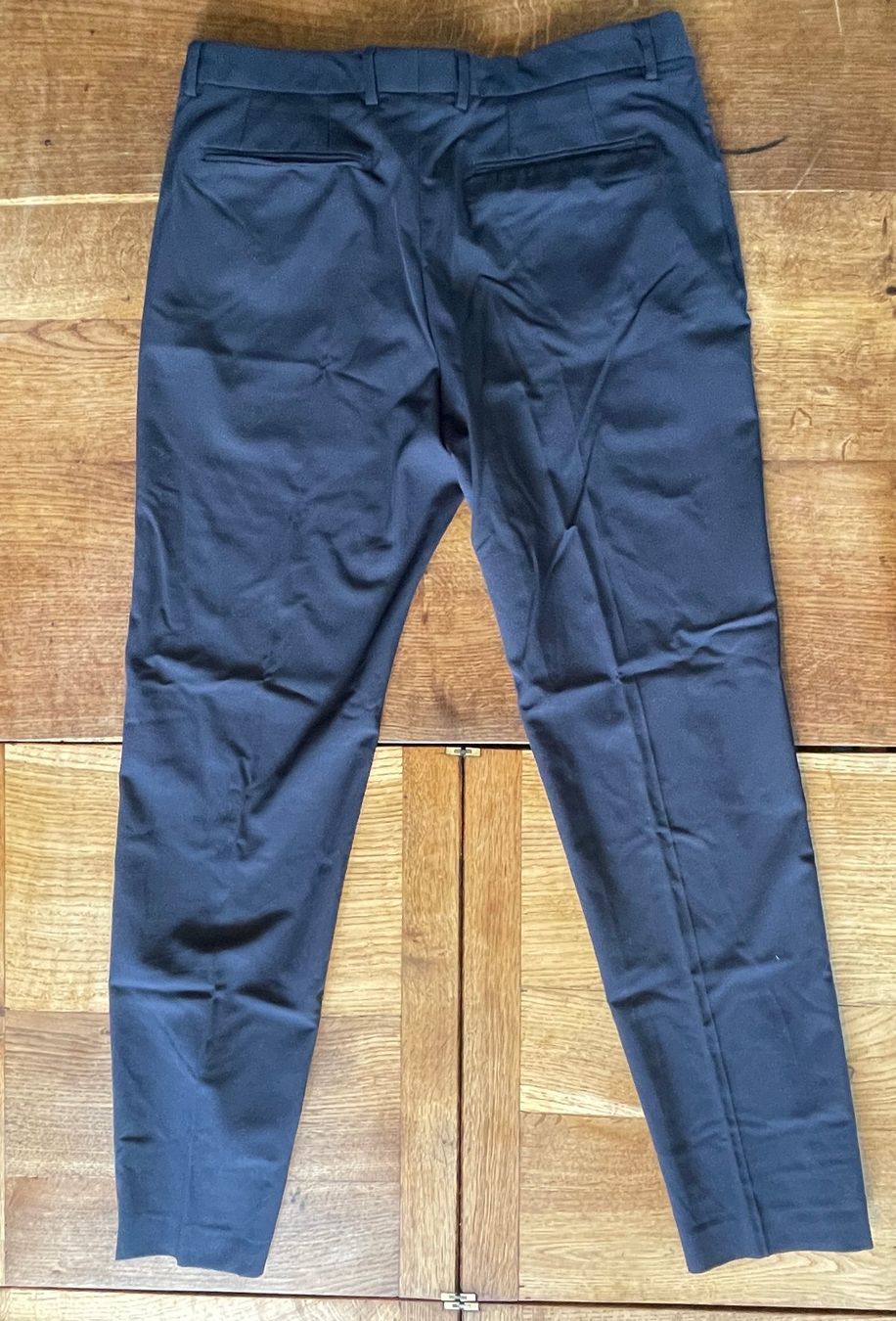 Zara Pantaloni: Anzugshose von Zara – Usato da Bern venduto da Nino025 1