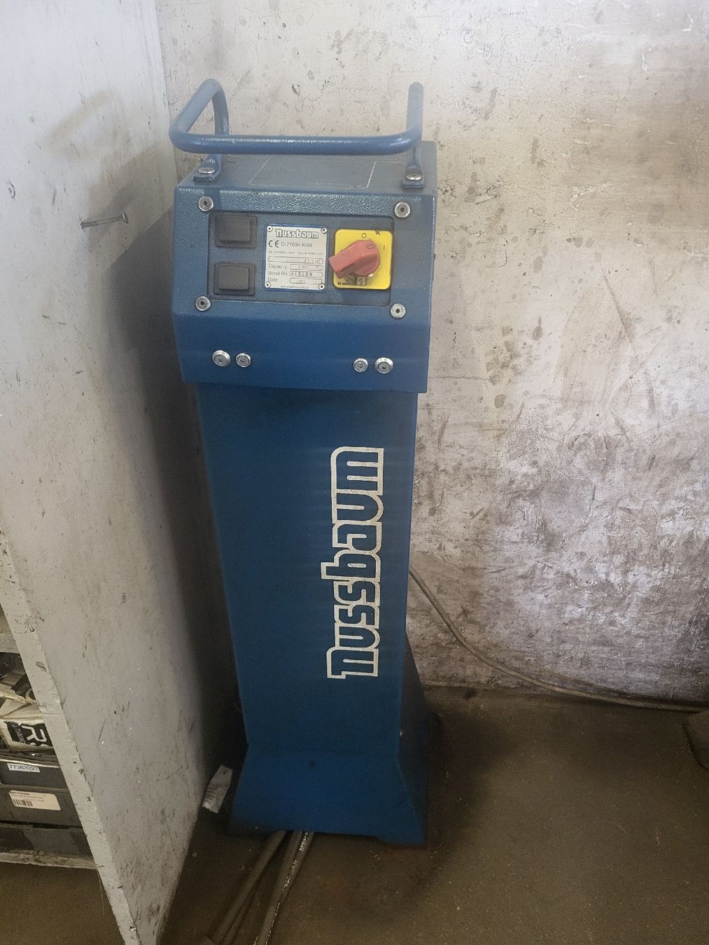 Piattaforme elevatrici & Crick: Nussbaum Jumbo Lift – Usato da Jegenstorf venduto da ChrisTec16 1