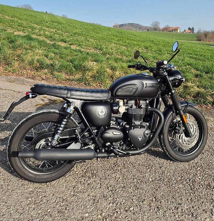 Strada: TRIUMPH T120 ACE Version black / Limited Edition – Usato da Bolligen venduto da mol_pz8f