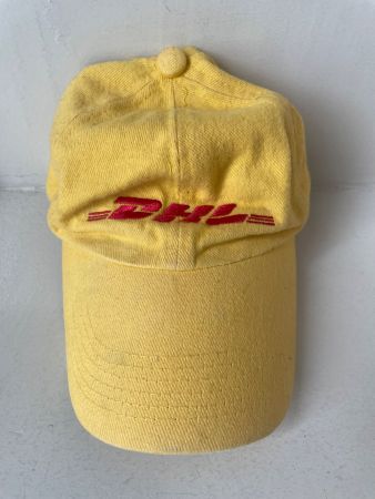 Cappellino Hut DHL
