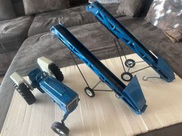 Erteil Modell Traktor