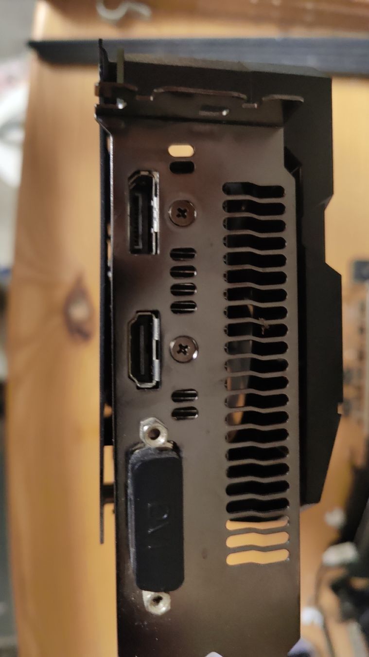 Asus Schede grafiche: ASUS DUAL GTX1660S – Usato da Degersheim venduto da HariOm 3