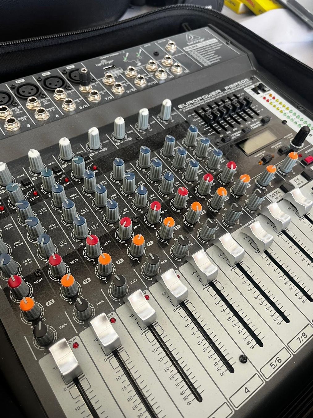 Behringer Mischpulte: Behringer Europower PM500 Mischpult – Gebraucht aus Luzern von ORISONO
