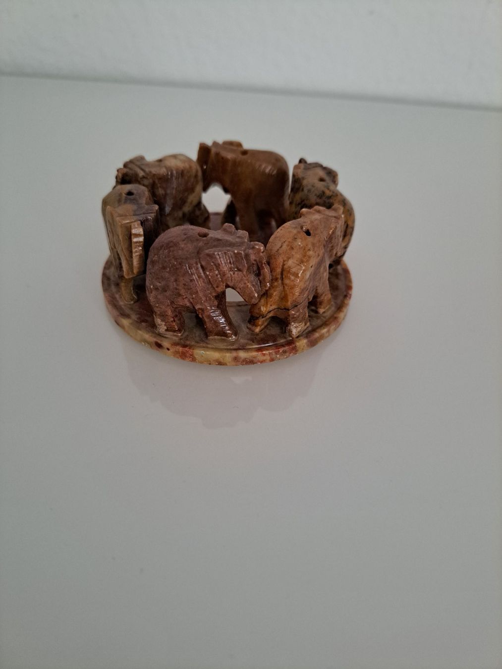 Tutte le decorazioni: Schöne Dekoelefanten für Räucherstäbchen – Usato da Büren SO venduto da kim_yc8x 1