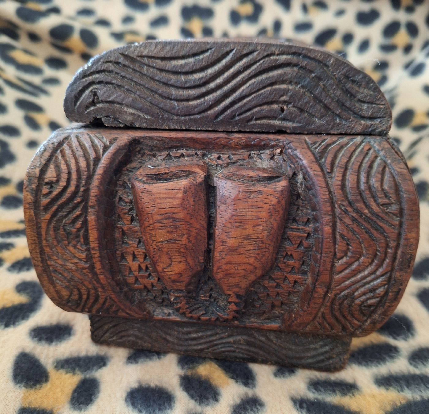 Barattoli: véritable coffret africain en bois ciselé – Usato da Genève venduto da maria1209 4