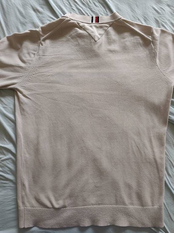 Pullover & Sweatshirts: Tommy Hilfiger Pulli Beige Größe S – Gebraucht aus Basel von Evandervaart 1