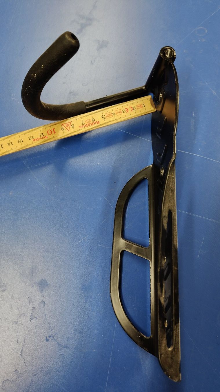 Eisenwaren: Fahrrad Haken – Gebraucht aus Wettingen von Graepi 2