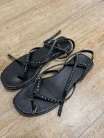 ZARA Sandalen mit Nieten, Grösse 36