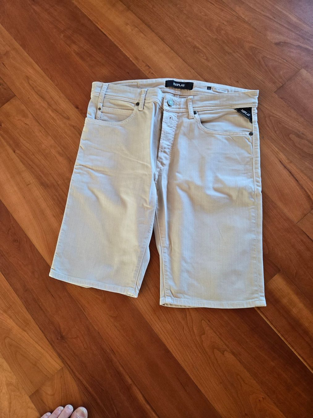 Replay Jeans: Replay Shorts – D'occasion à Altstätten SG par Tschuppben