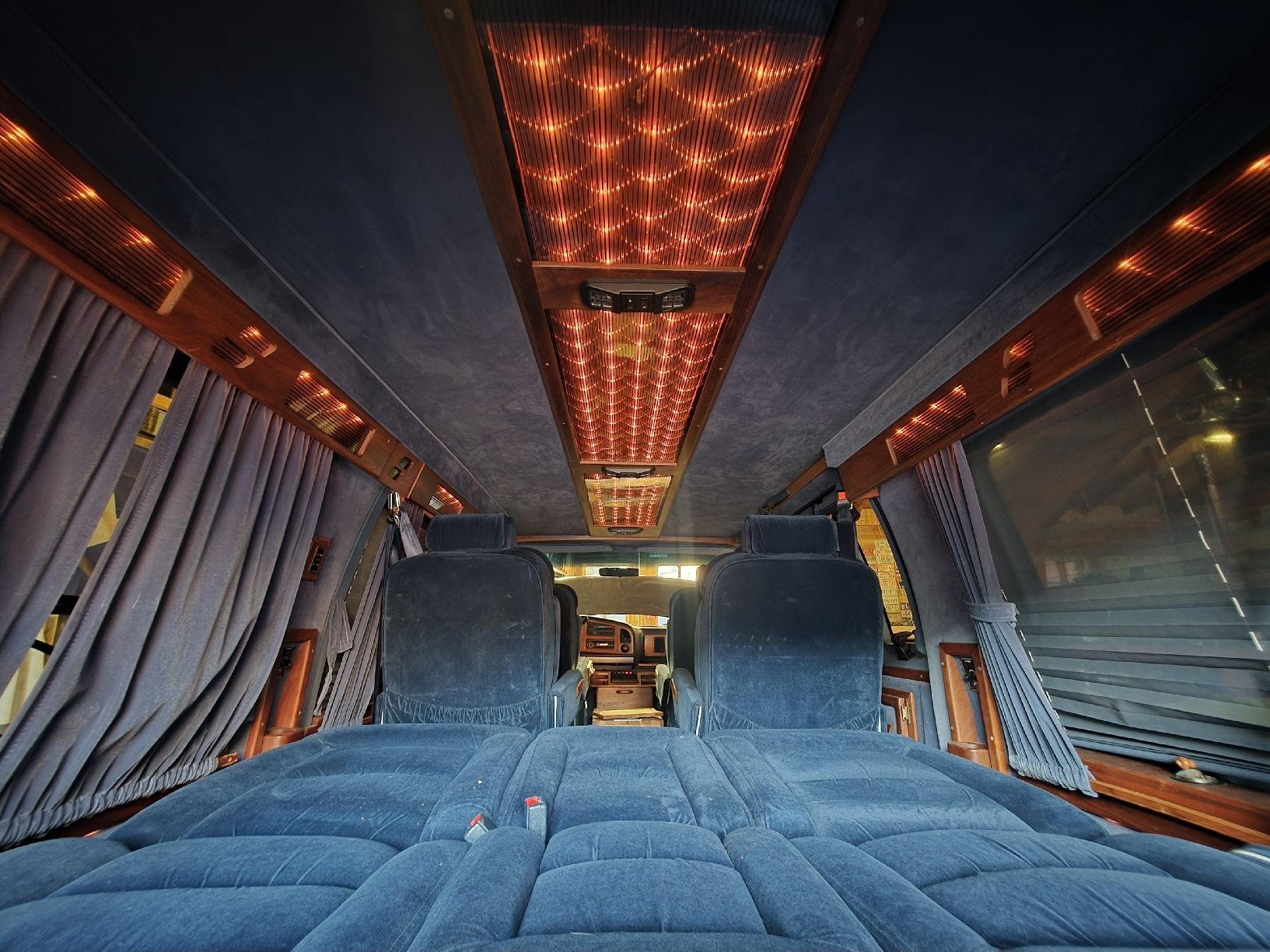 Ford (Usa) Autos: Ford Econoline V8 – D'occasion à Pieterlen par LeroyClassicMotors 7