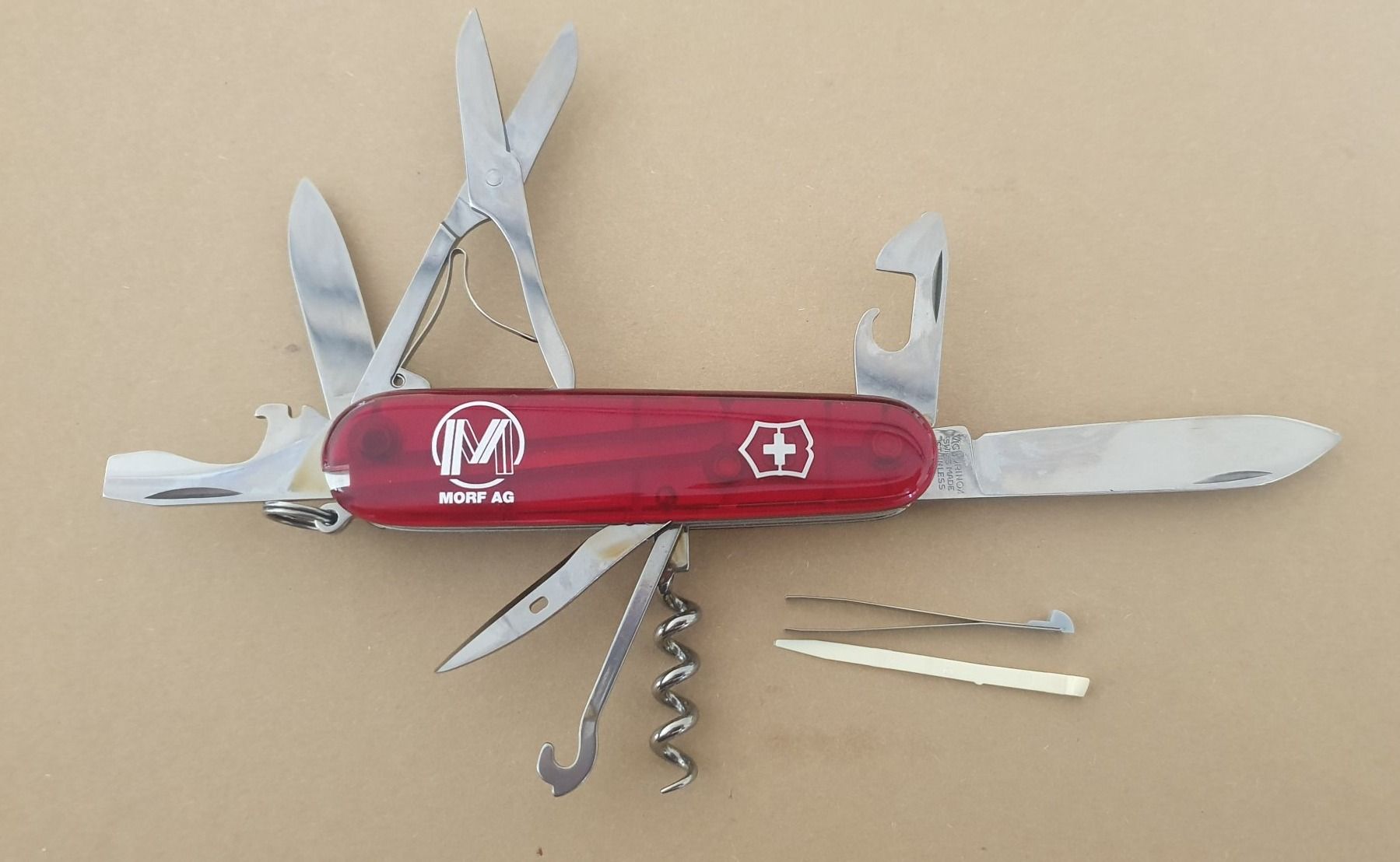 Victorinox Taschenmesser: 5 Victorinox Sackmesser mit Logo – Gebraucht aus Härkingen von MarianneSi 2