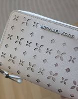 MICHAEL KORS Jet Set flat Case