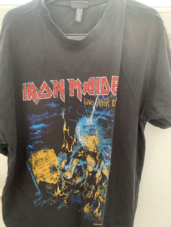 Iron Maiden T-Shirt H&M Oversized Fit Size L