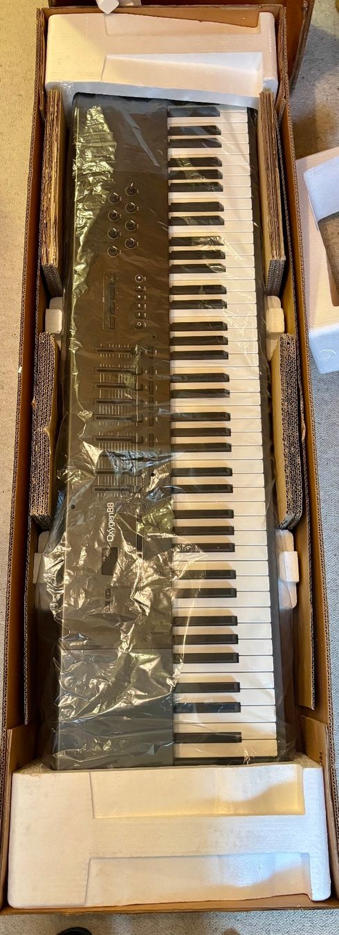 Strumenti musicali: M-Audio Oxygen 88 USB MIDI-Controller & Pedal – Usato da Bottmingen venduto da ann_ys87 3