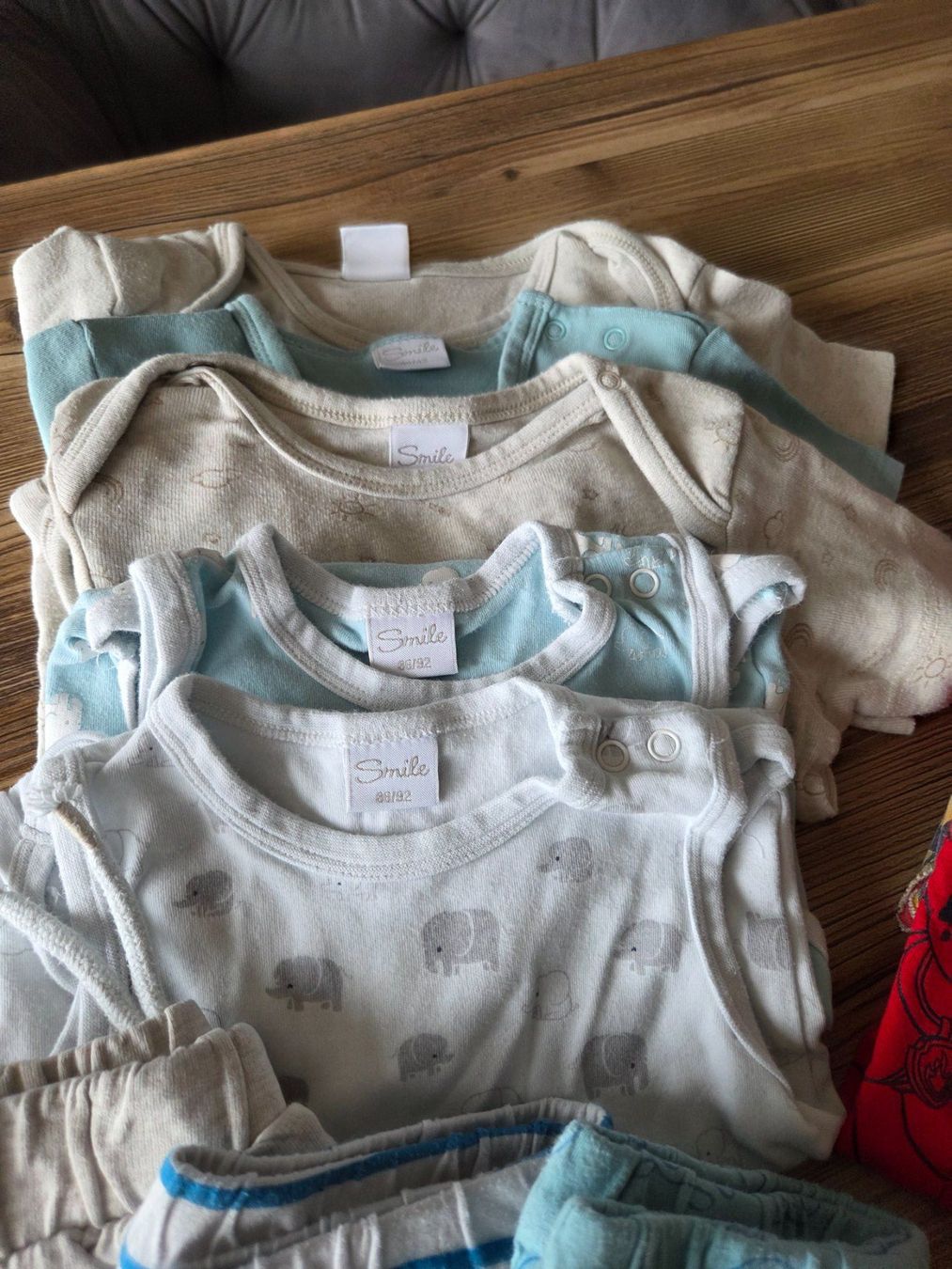 Lotti & Set di vestiti: Kleiderpaket Junge, Sommer, Gr. 86 – Usato da Rupperswil venduto da ecko_red 3