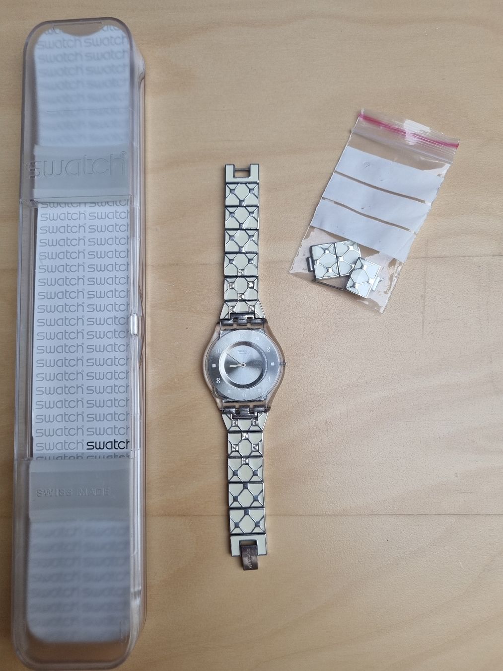 Swatch Orologi: Swatch Damenuhr – Usato da Näfels venduto da Phd534
