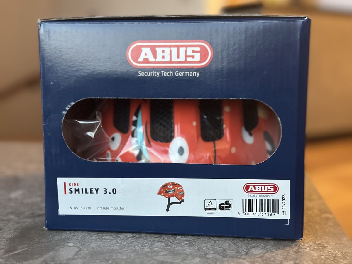 Abus Caschi: ABUS Kinderhelm Smiley 3.0 Gr. S 45-50cm NEU – Nuovo e nell'imballaggio originale da Zürich venduto da phos.arch 2