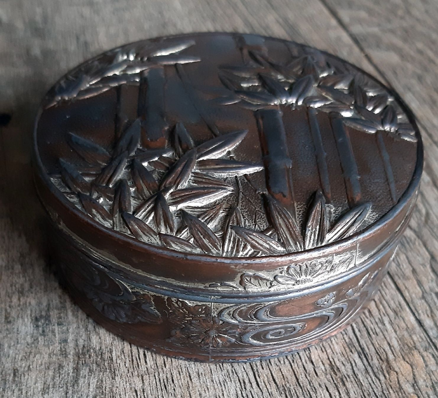 Alle Dekorationen: Sammler Dose -  Pillendose  -  Jugendstil  -  Kupfer – Gebraucht aus Tagelswangen von BrigittaC01