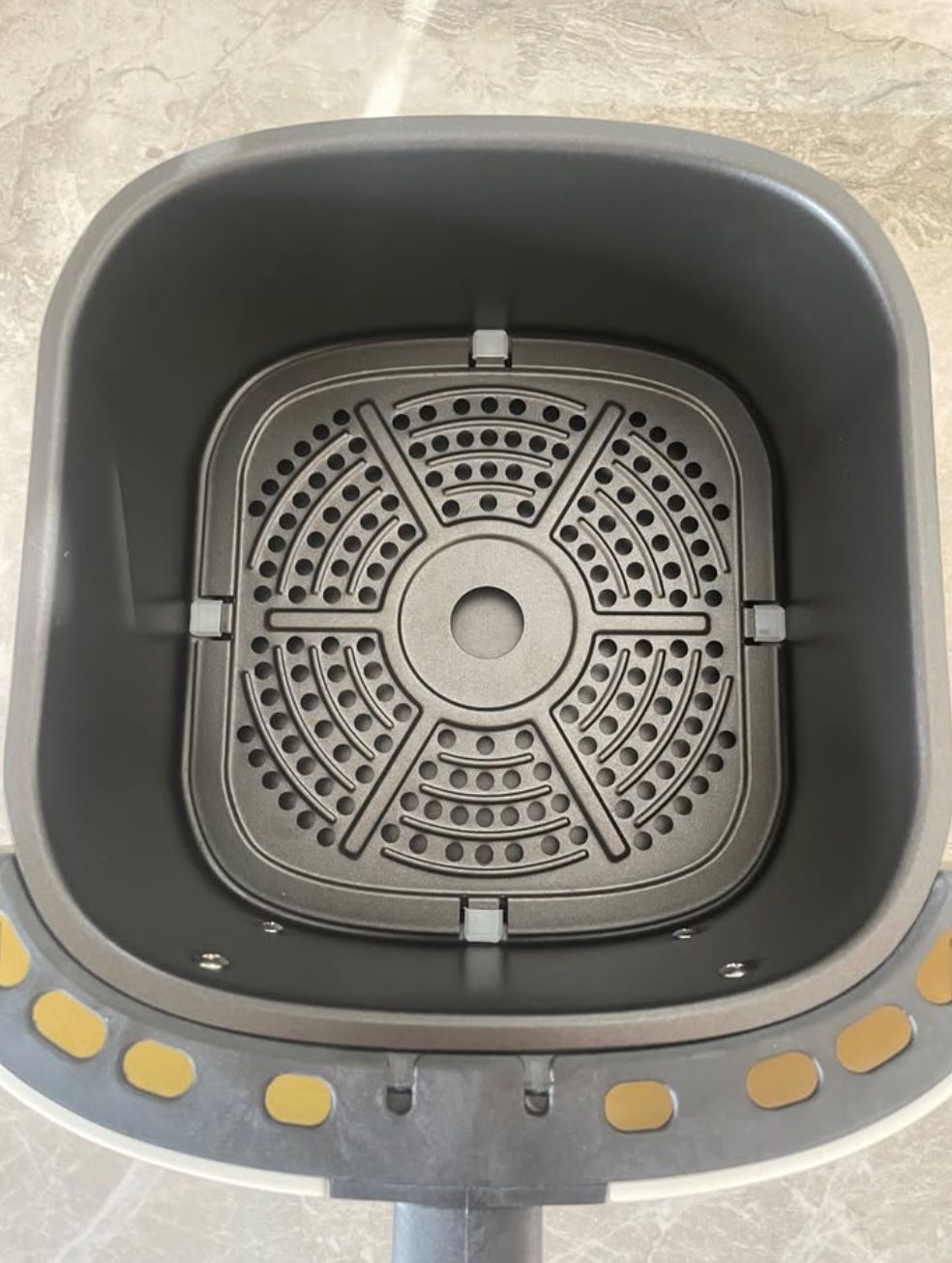 SilverCrest Elettrodomestici da cucina: Heissluftfritteuse - Air fryer – Nuovo (secondo la descrizione) da Zürich venduto da valevare 4