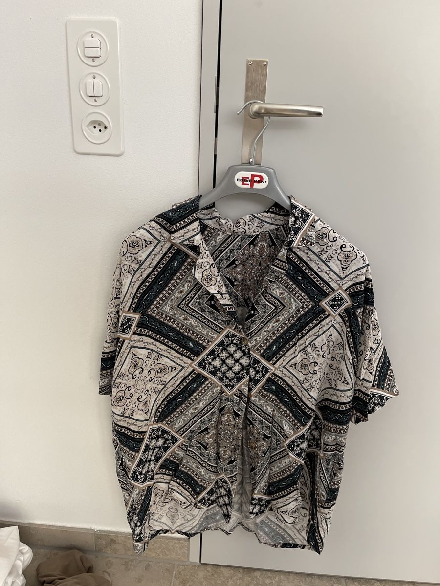 Weekday Camicette: Weekday Bluse – Usato da Zürich venduto da WeisserPlanet