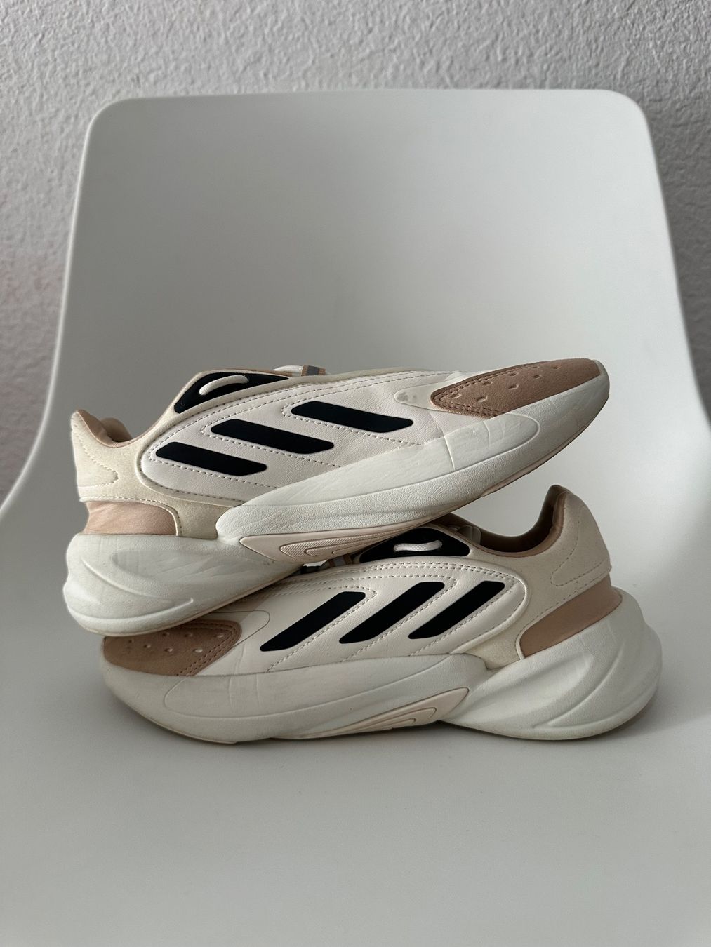 Adidas Damenschuhe: Adidas Schuhe Gr.38,5 – Gebraucht aus Bern von BrandVilla 2