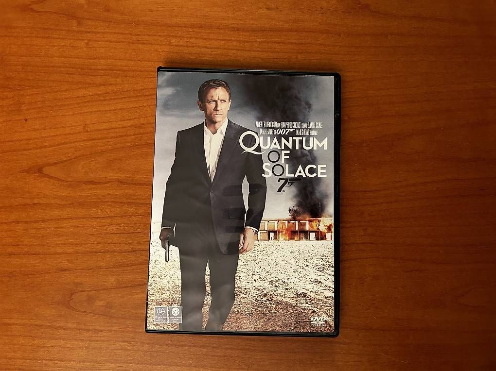 Alle DVDs: DVD "Quantum of Solace" – Gebraucht aus Zollikerberg von sel_99lq