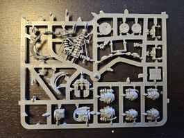 Warhammer 40K - Bits - Ork Big Mek in Mega Armour bits