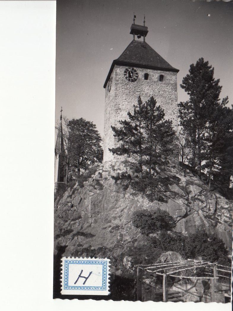 Cartoline postali: La Toure de Trême ca. 1950 – Usato da Bürglen TG venduto da StampGraf