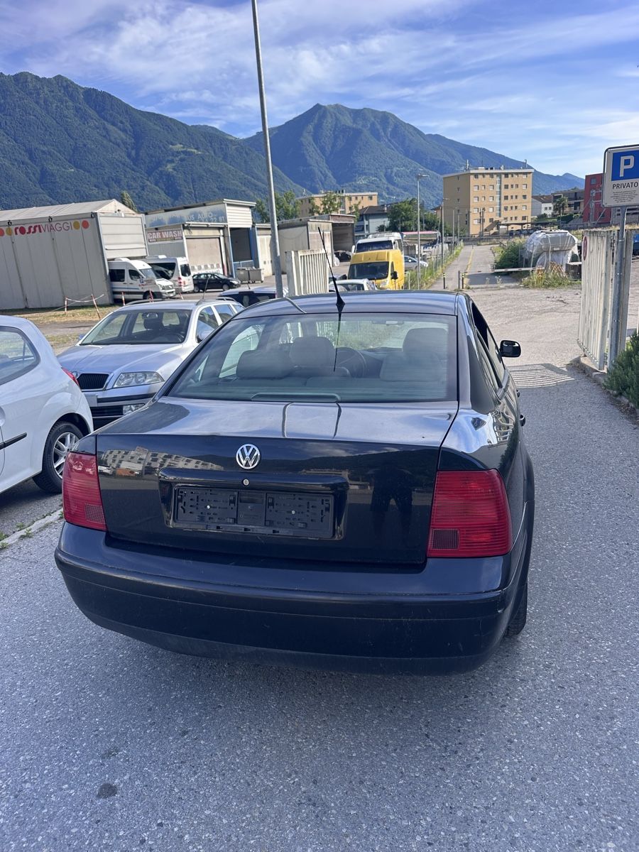 VW Autos: VW PASSAT  – Gebraucht aus Gordola von sai_2bz9 4