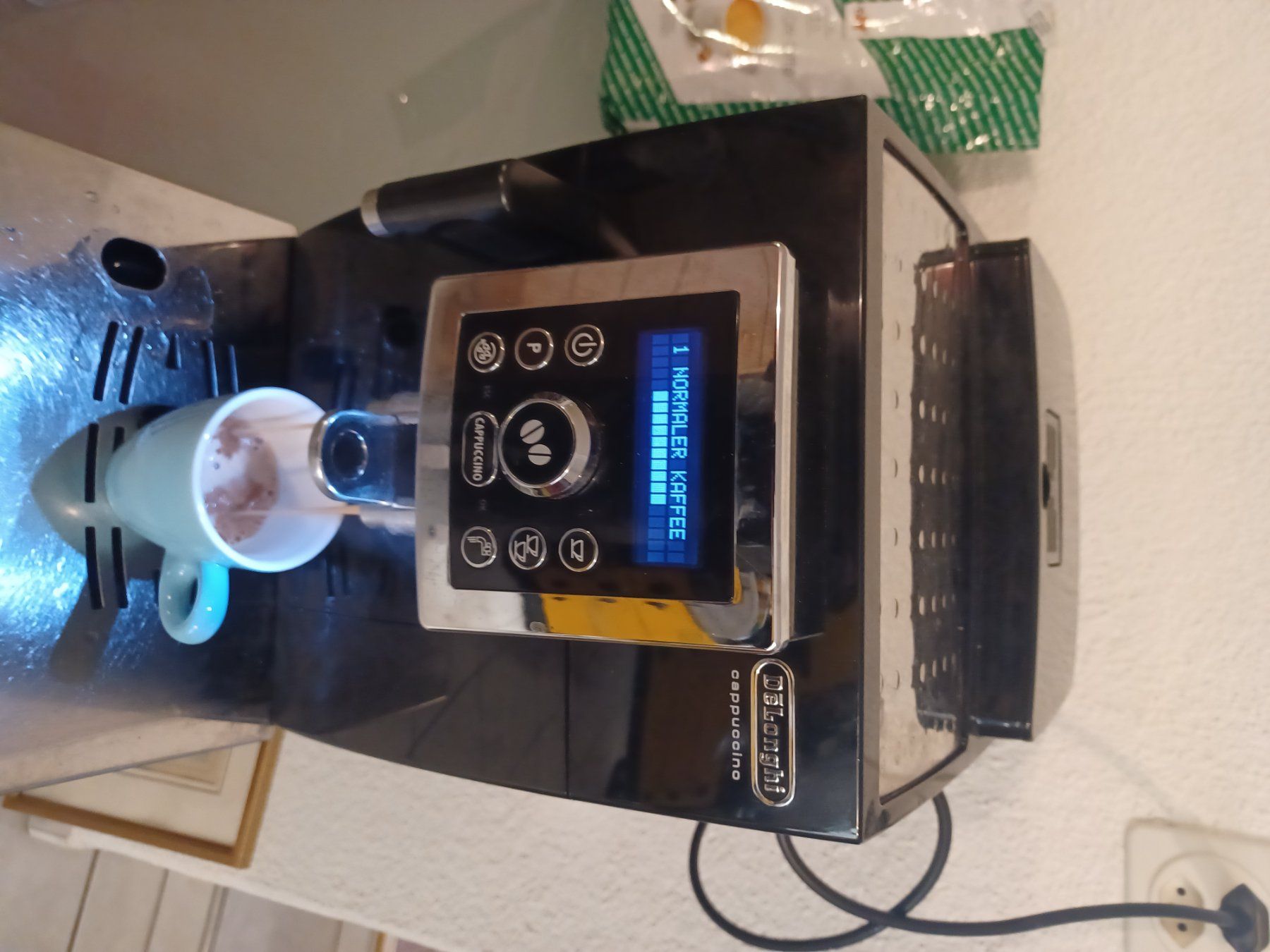 De'Longhi Macchine per caffè & Macchine per espresso: DE LONGHI CAPPUCCINO – Difettoso da LUZERN venduto da picci01 5