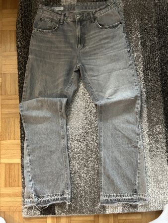Zara flared Jeans Grau, Gr. 40, Neuwertig