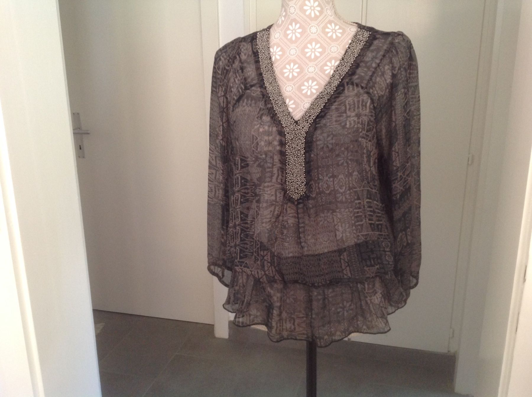 Chemisiers: Bréal - Blouse - 40 – D'occasion à Sion par accroshoes 1