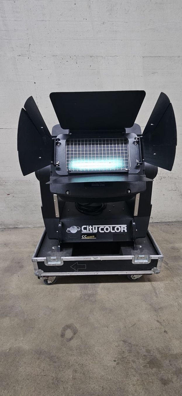 Lampade: Package Projecteurs 7X City Color – Usato da Payerne venduto da RyserGroupeSA
