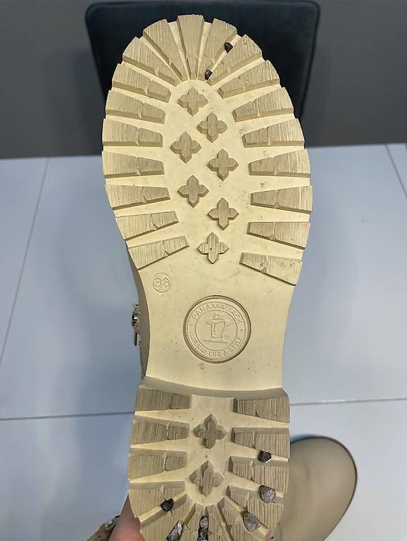 Scarpe da donna: PANAMA JACK WINTERSTIEFEL CREME, ECHT LEDER&FELL – Usato da Ebikon venduto da lau_vnq7 2