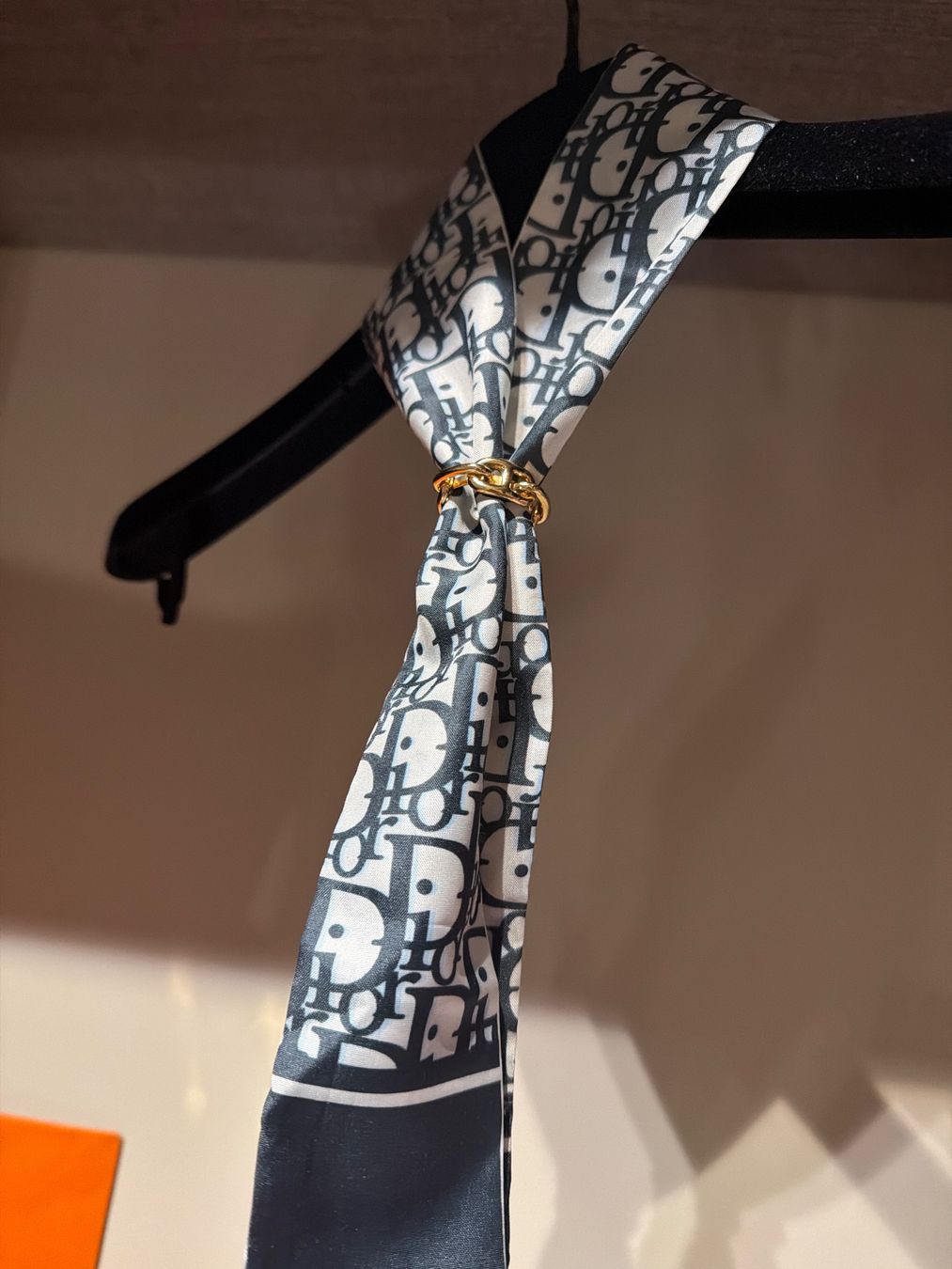Foulard & Sciarpe: Damen Twilly – Usato da Montagnola venduto da Milena_L 1
