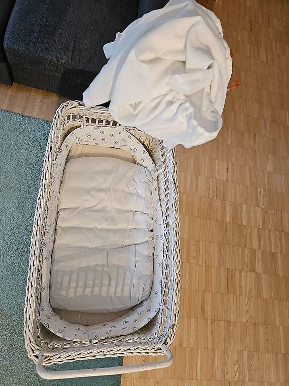 Wiegen & Stubenwagen: Rattan Stubenwagen – Gebraucht aus St. Gallen von drandro10 1