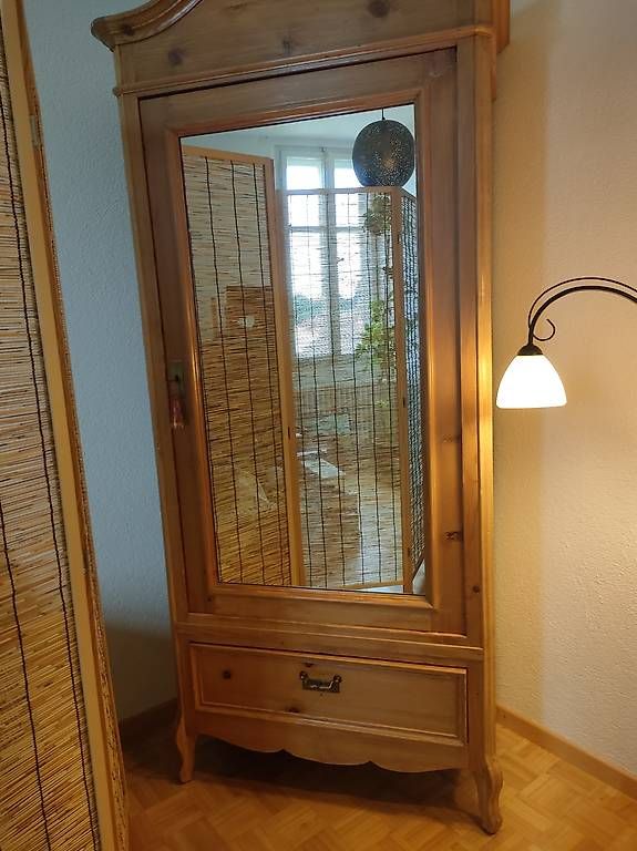 Schränke: Wunderschöner Schrank – Gebraucht aus Langenthal von rit_7ygk