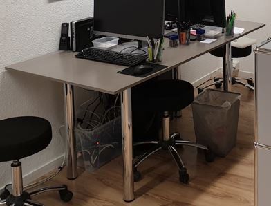 Tables: Tisch – D'occasion à Davos Platz par bru_6gm7