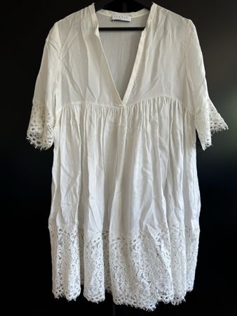 Tunique SANDRO blanche en dentelle, taille 1