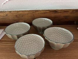 Chic Antique, 4 Schälchen aus Porzellan