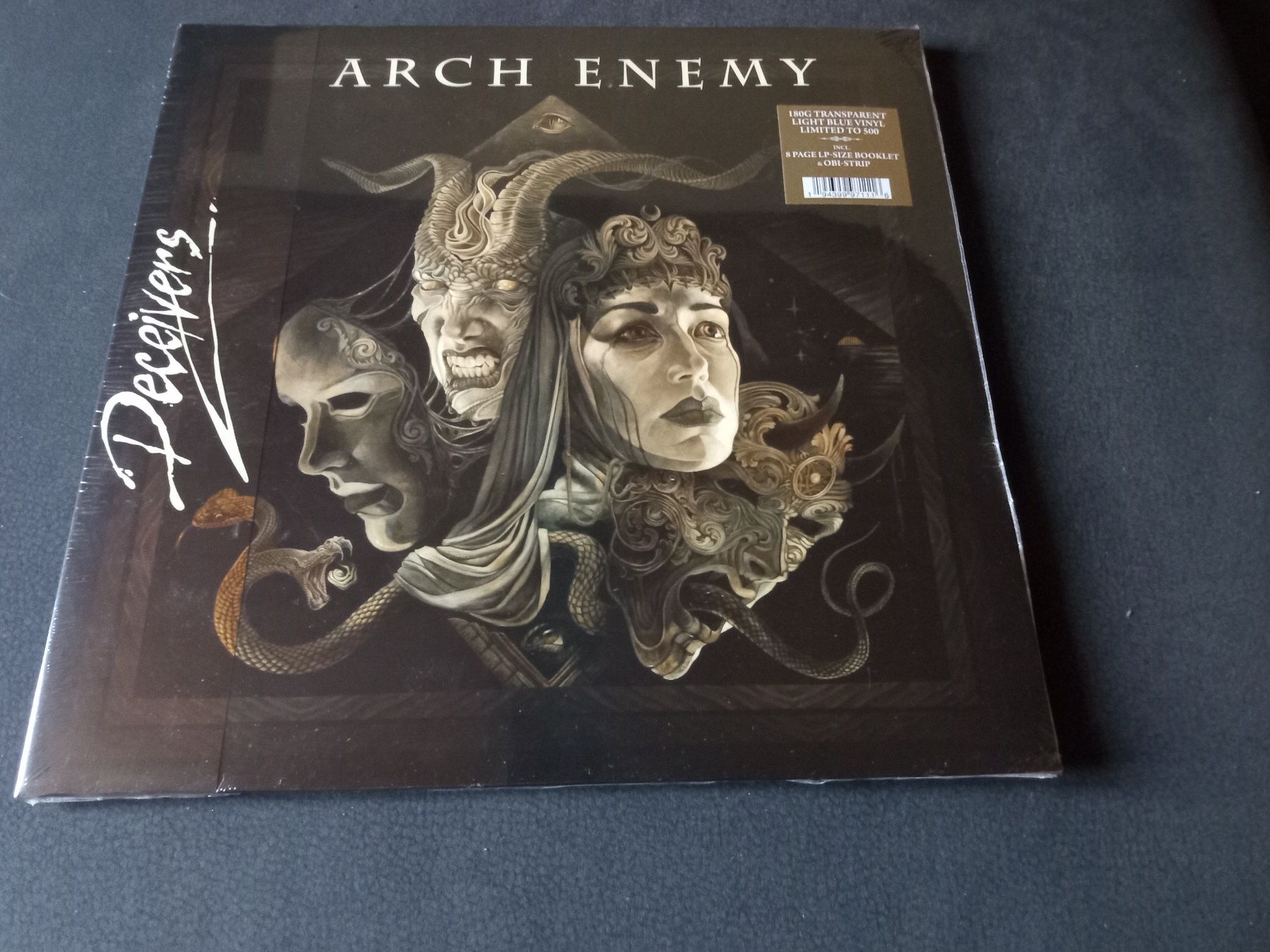 Dischi in vinile: Arch Enemy-Deceivers 12'' Light Blue Vinyl LP 2022 lt 500 – Nuovo e nell'imballaggio originale da Brienz BE venduto da INTERNALFIRE