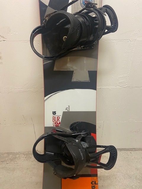 Burton Board: Burton Snowboard + housse de protection – Usato da Châtel-St-Denis venduto da Miami1369 2