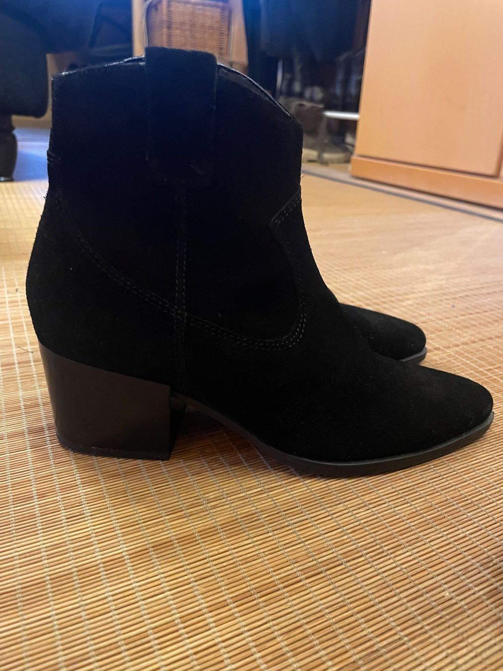 Dune London Scarpe da donna: DUNE Schwarze Wildleder Stiefeletten, Gr 38 – Usato da Zürich venduto da Chr_81 2