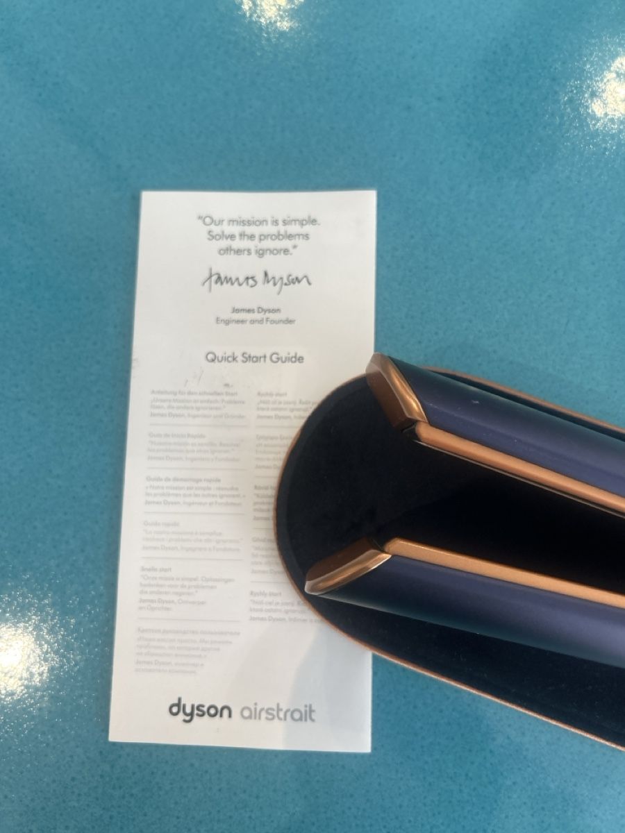 Dyson Asciugacapelli: dyson airstrait neuf – Usato da Zürich venduto da Sanpeterhofstatt 1